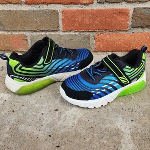 Boys Light up sneakers